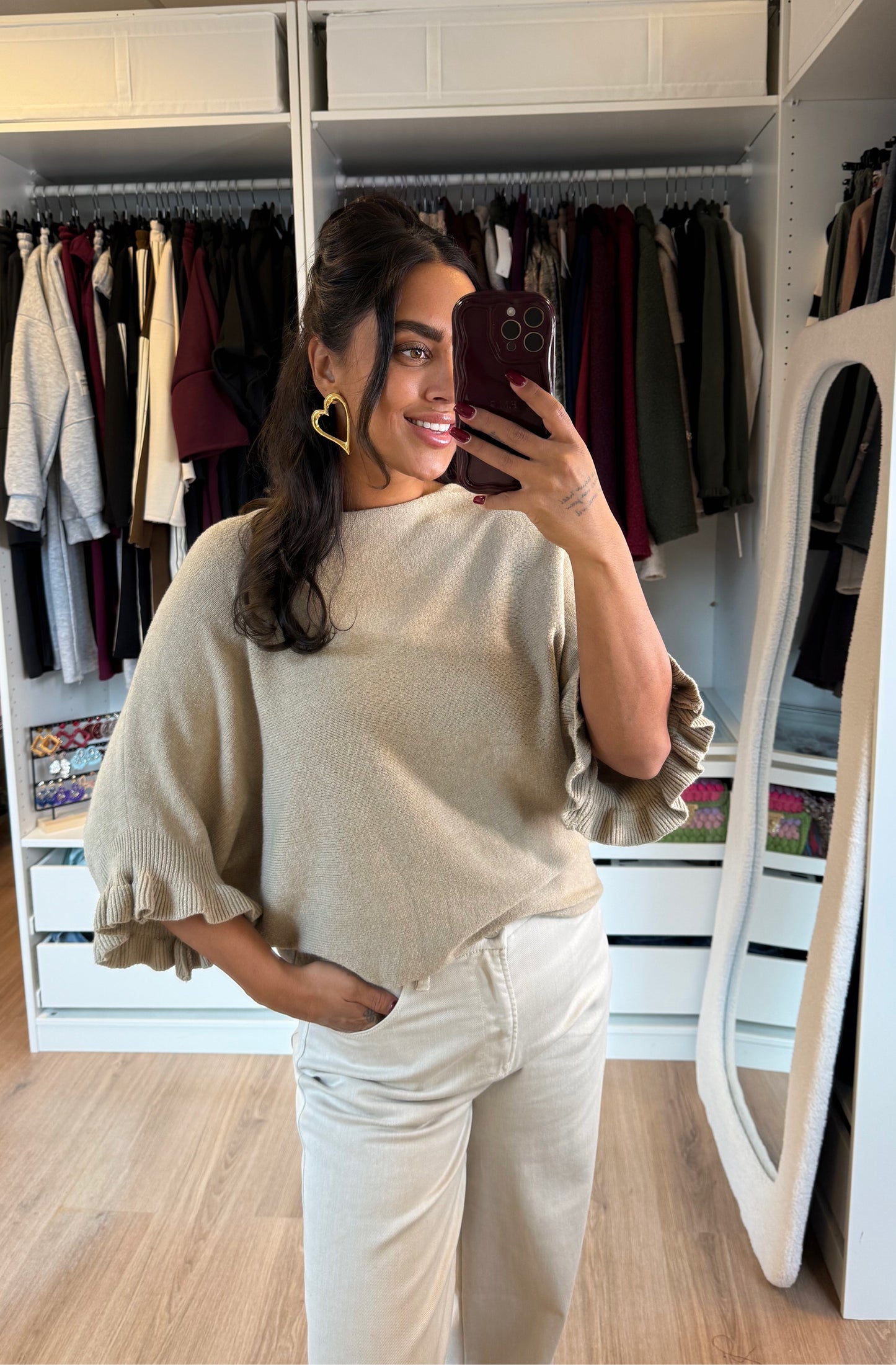 Bliss butterfly knit taupe