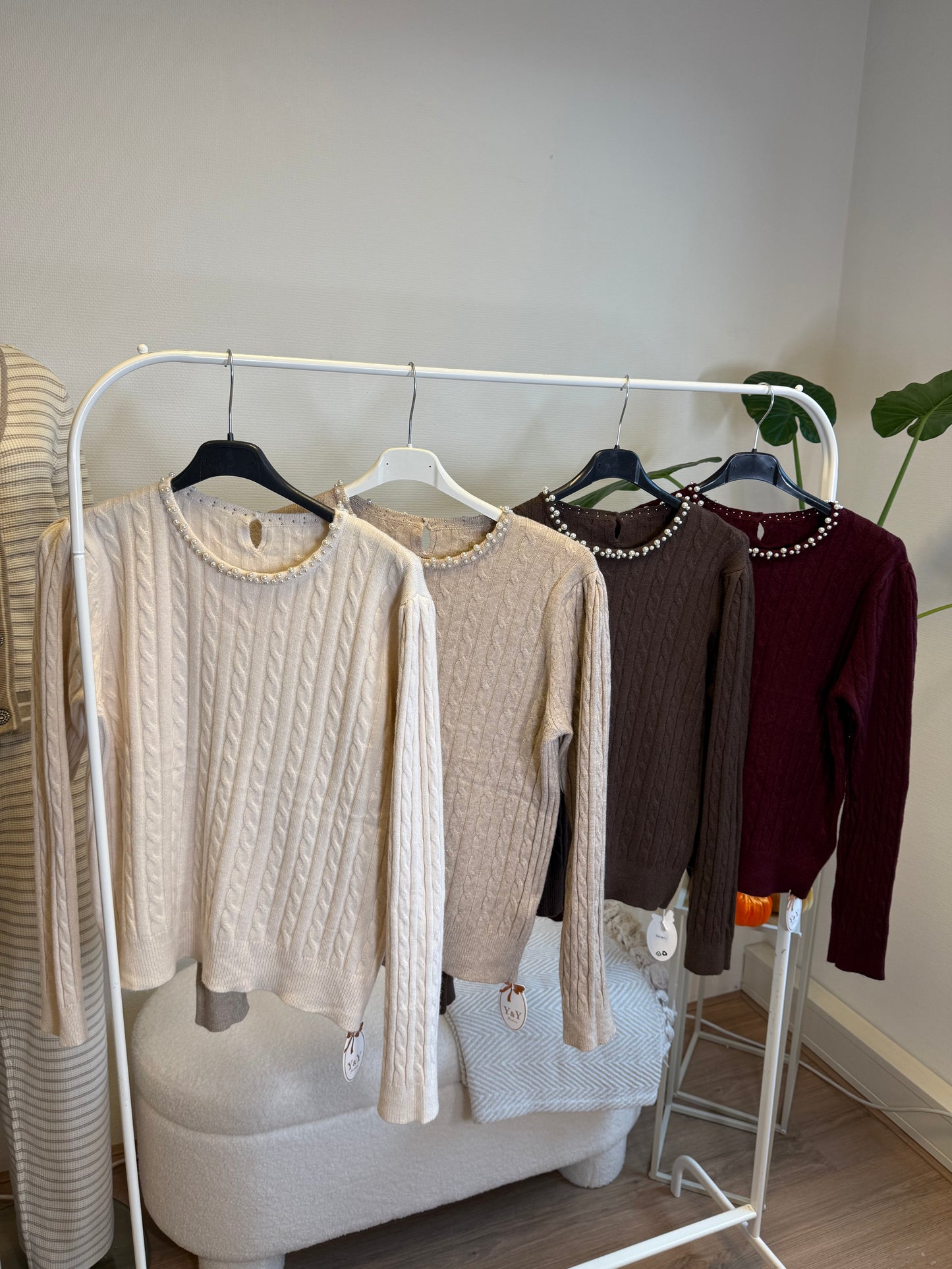 Pearl braided knit bordeaux