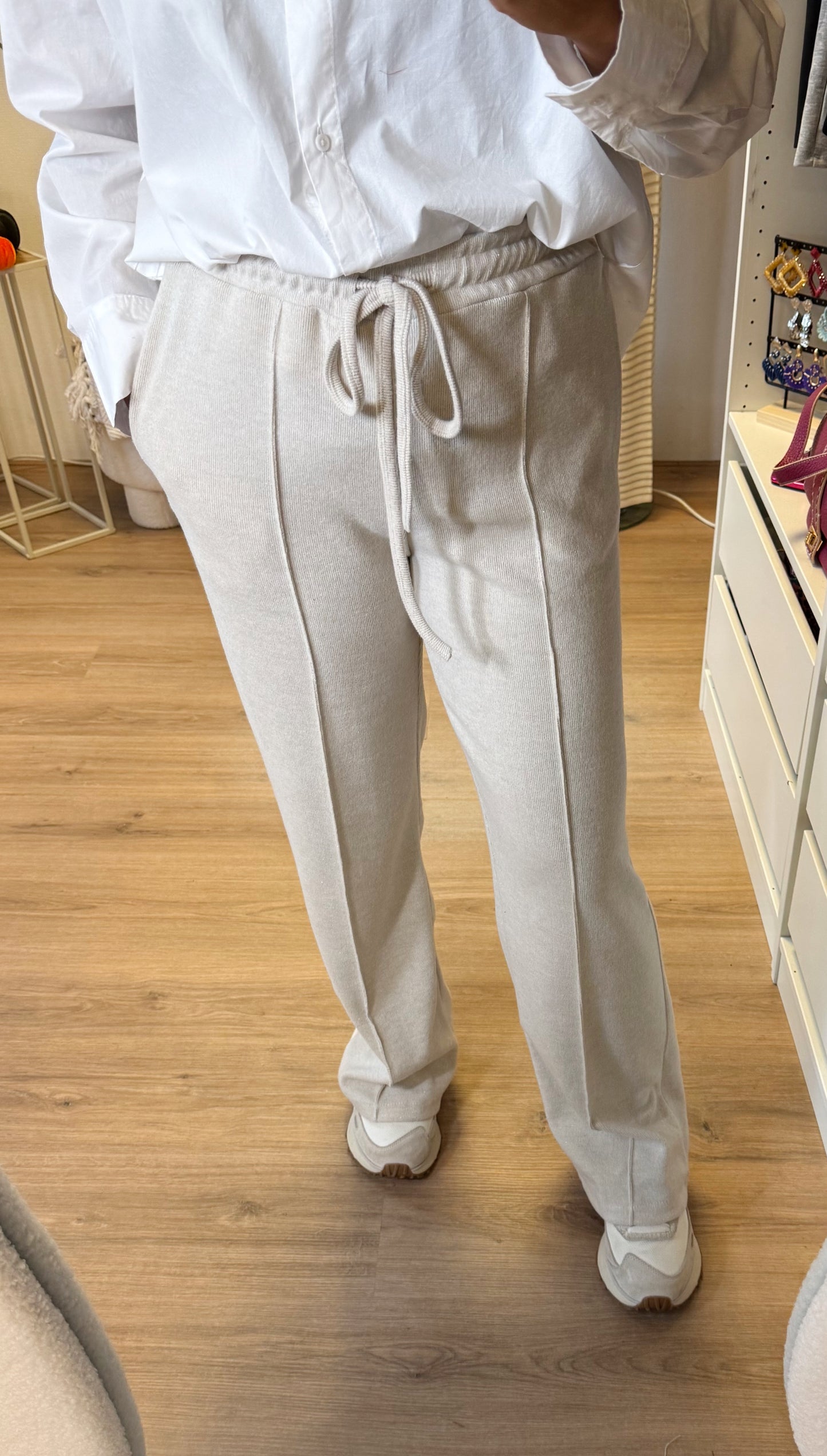 Sophia soft glitter jogger beige