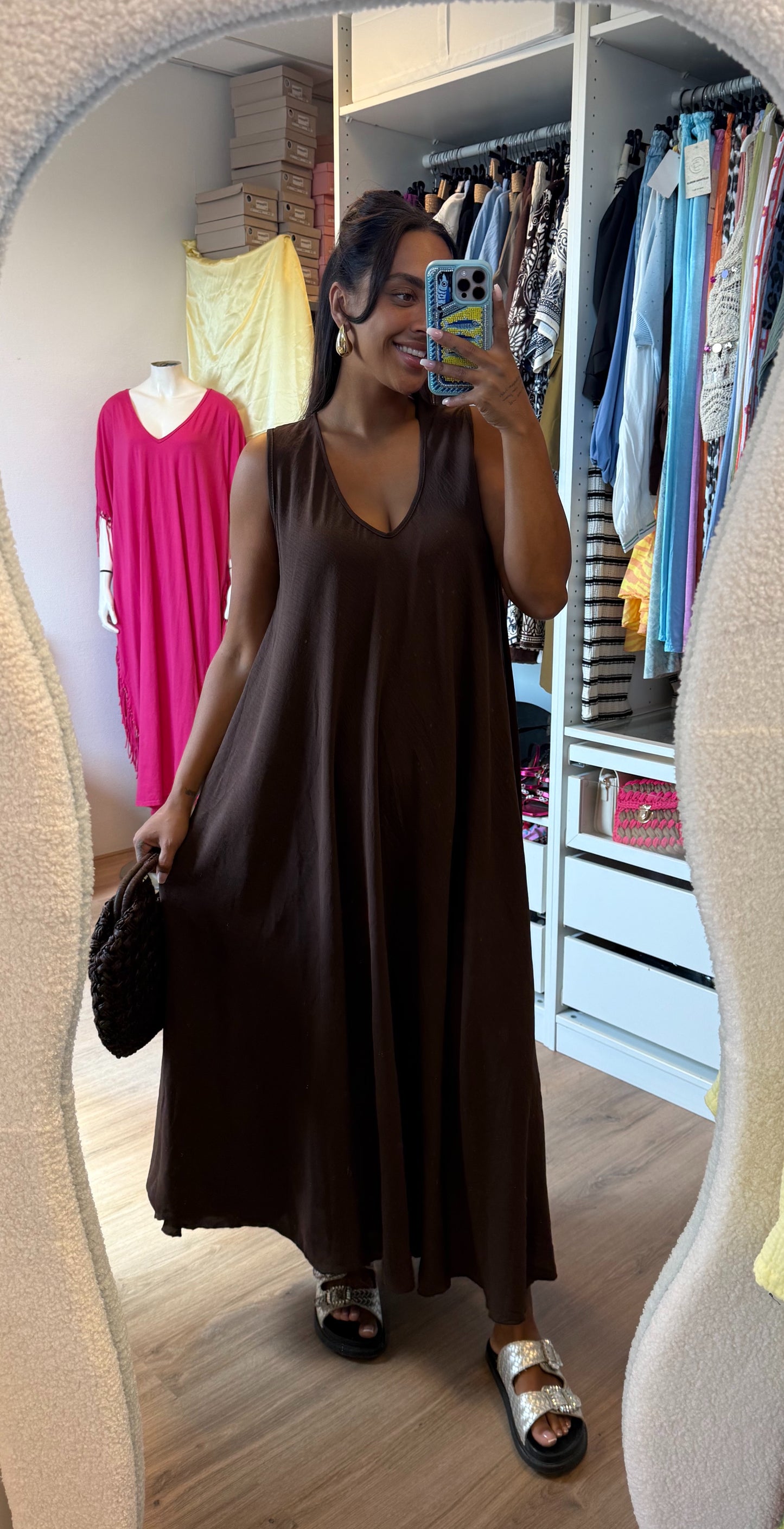 Maxi jurk met v hals choco bruin