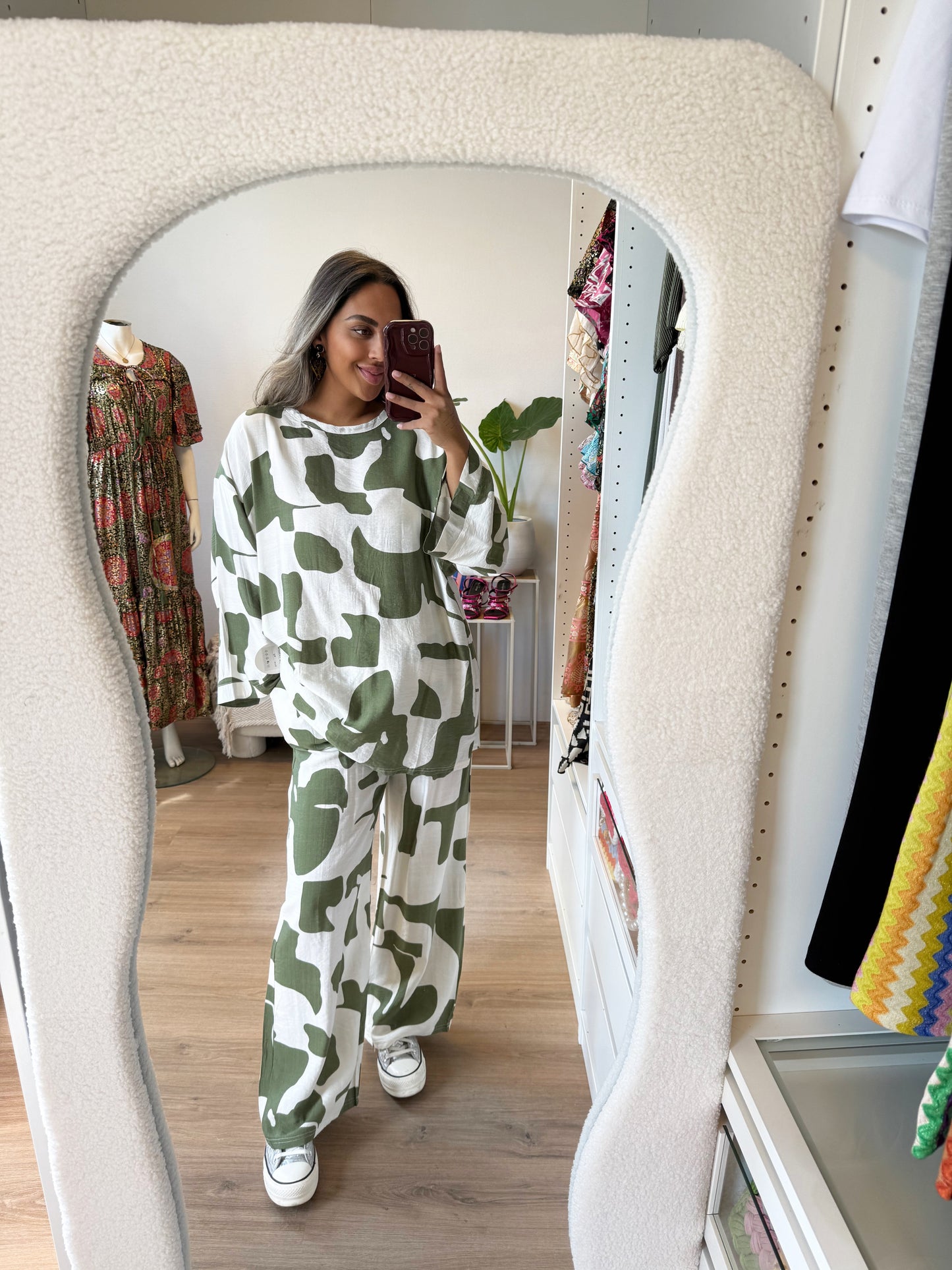 Kiara two piece set offwhite & sage green