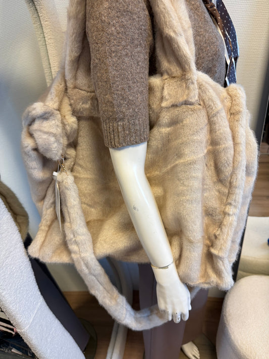 Faux fur shopper XL beige