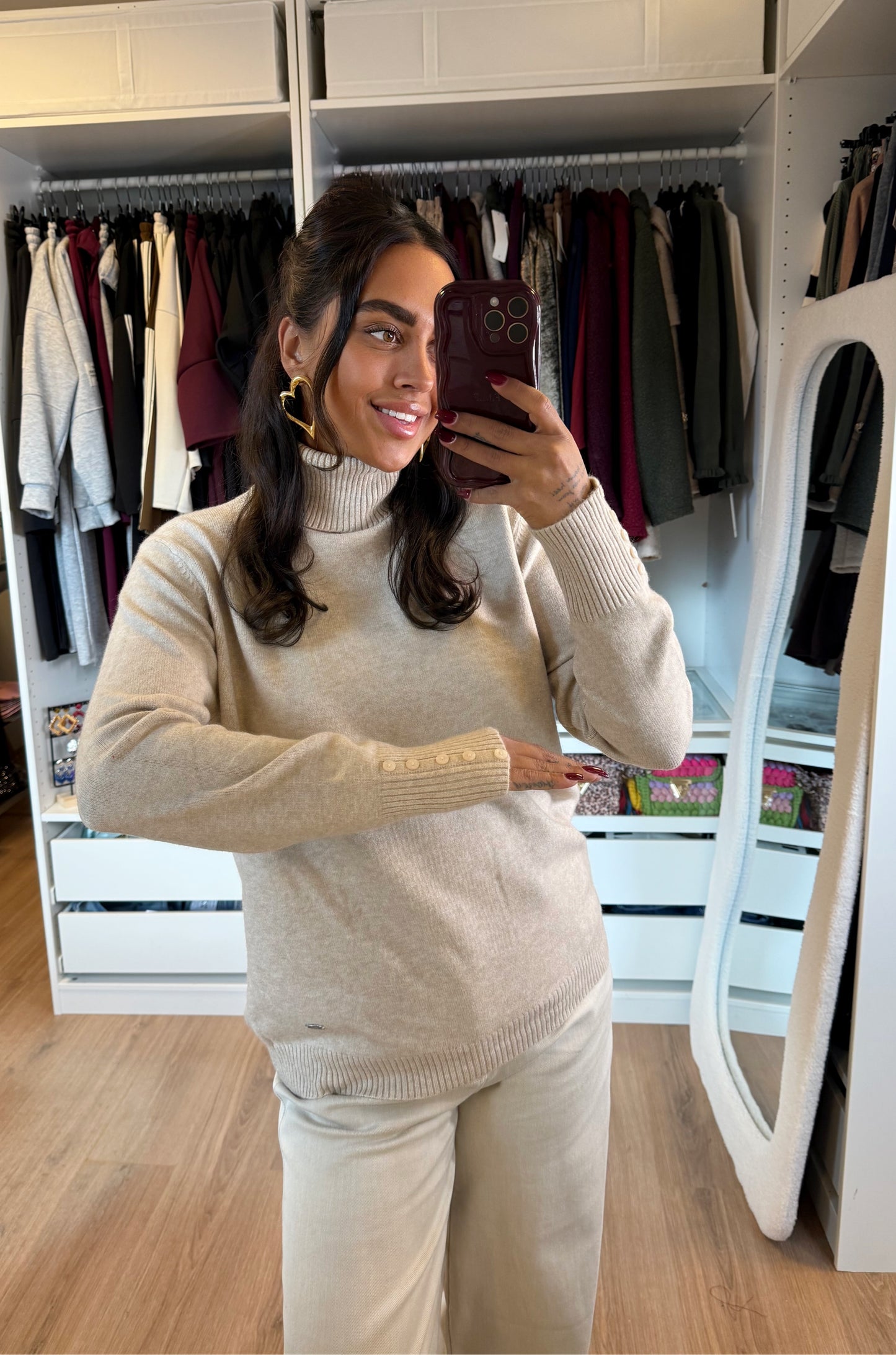 Yara button col beige