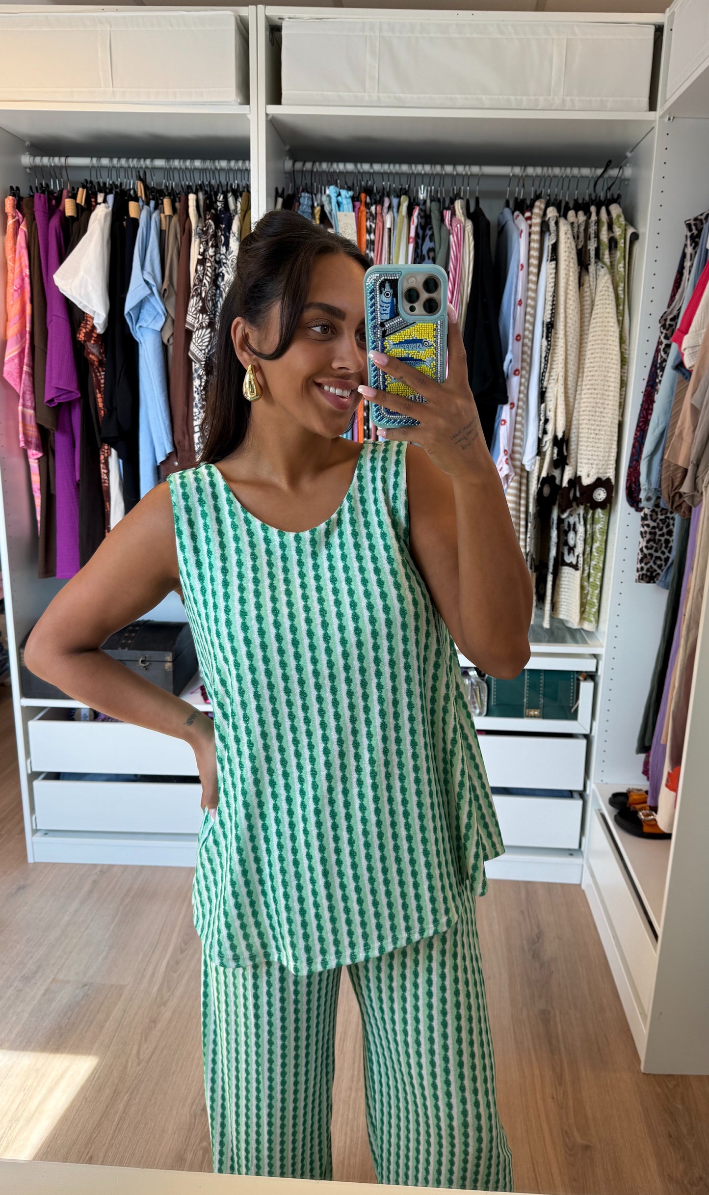 Tweedelige set shiny met print groen & mint