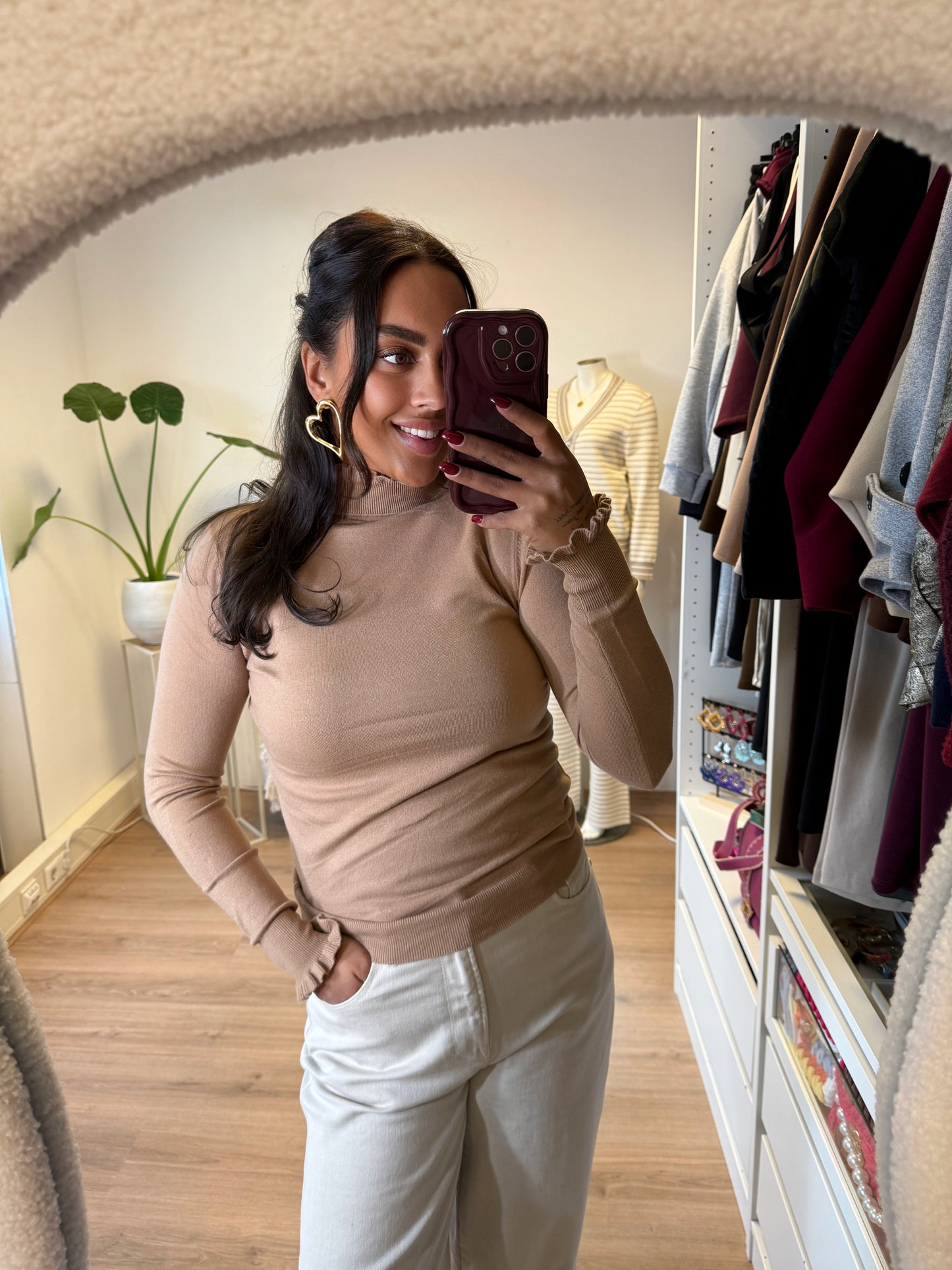 Romy ruffle coltrui camel