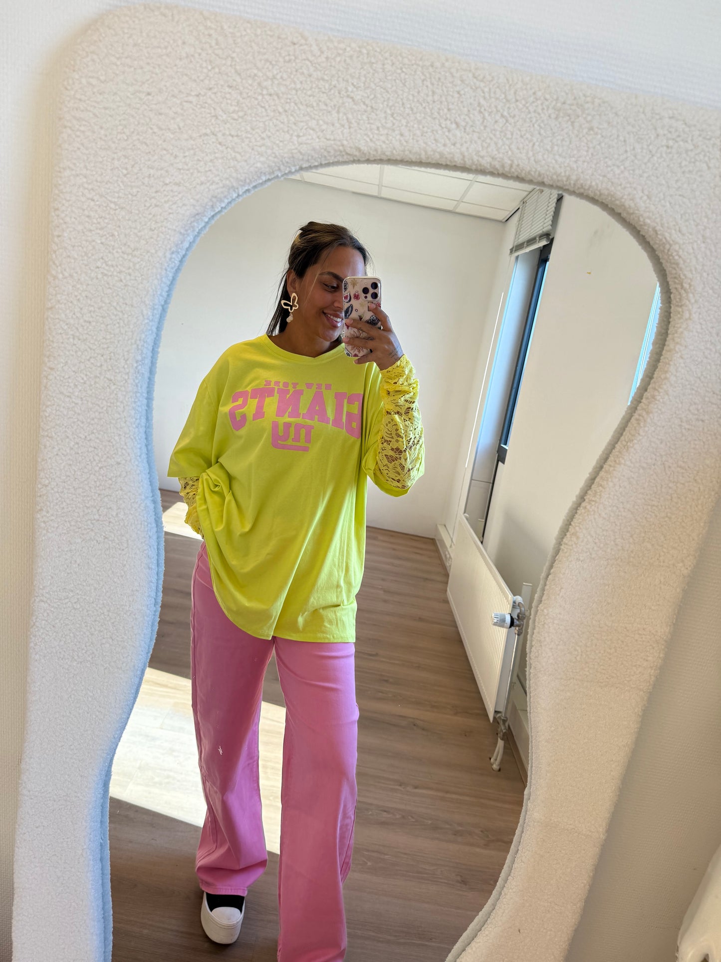 New york longsleeve lace T-shirt yellow & pink