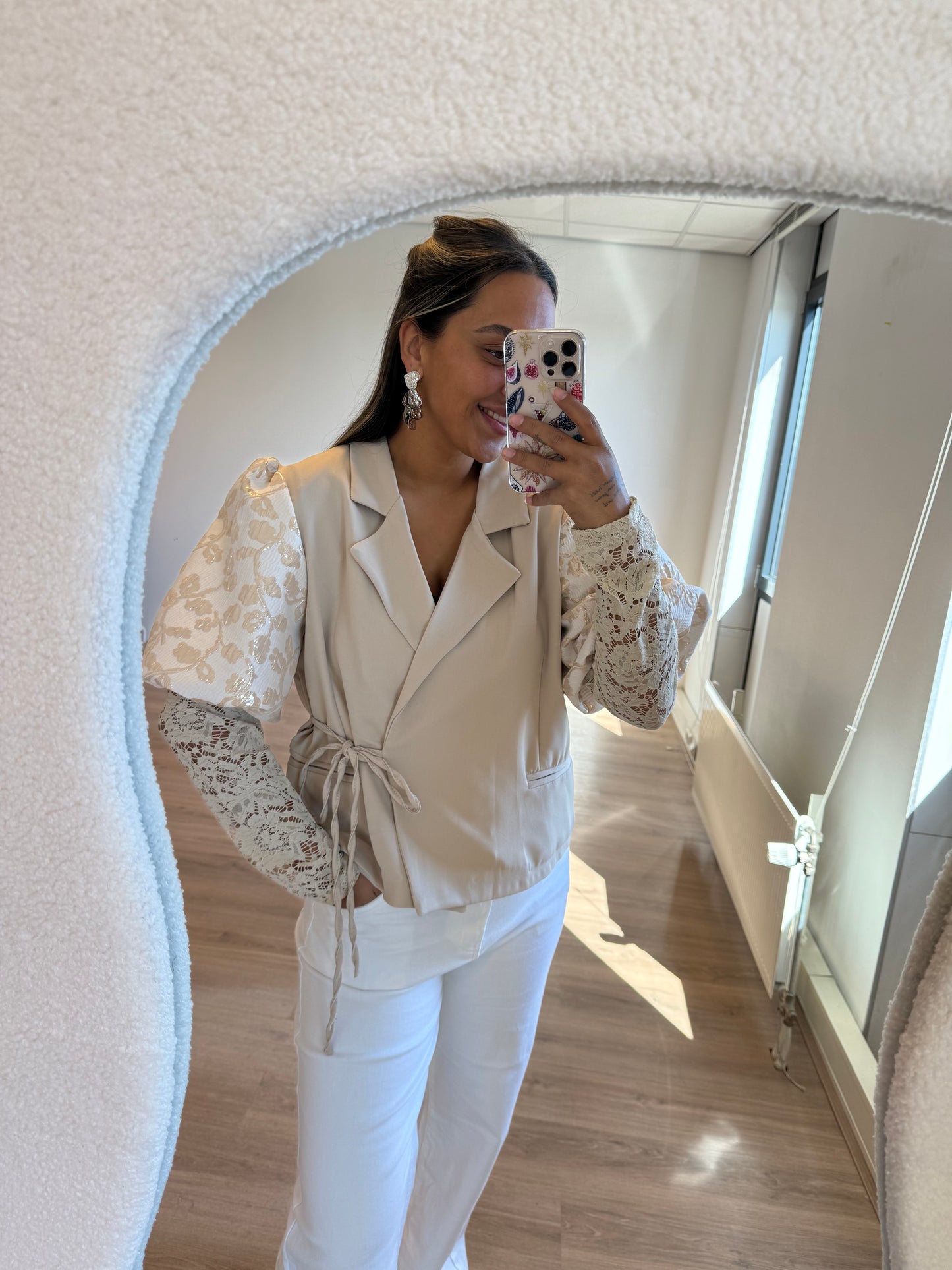 Georgia golden detail lace blazer beige