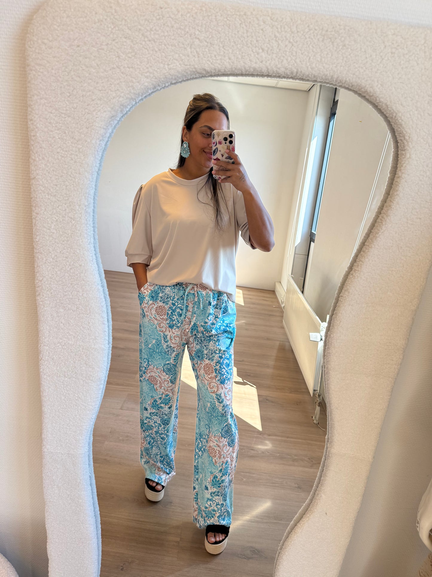 Tiffany travel pants lightblue & beige