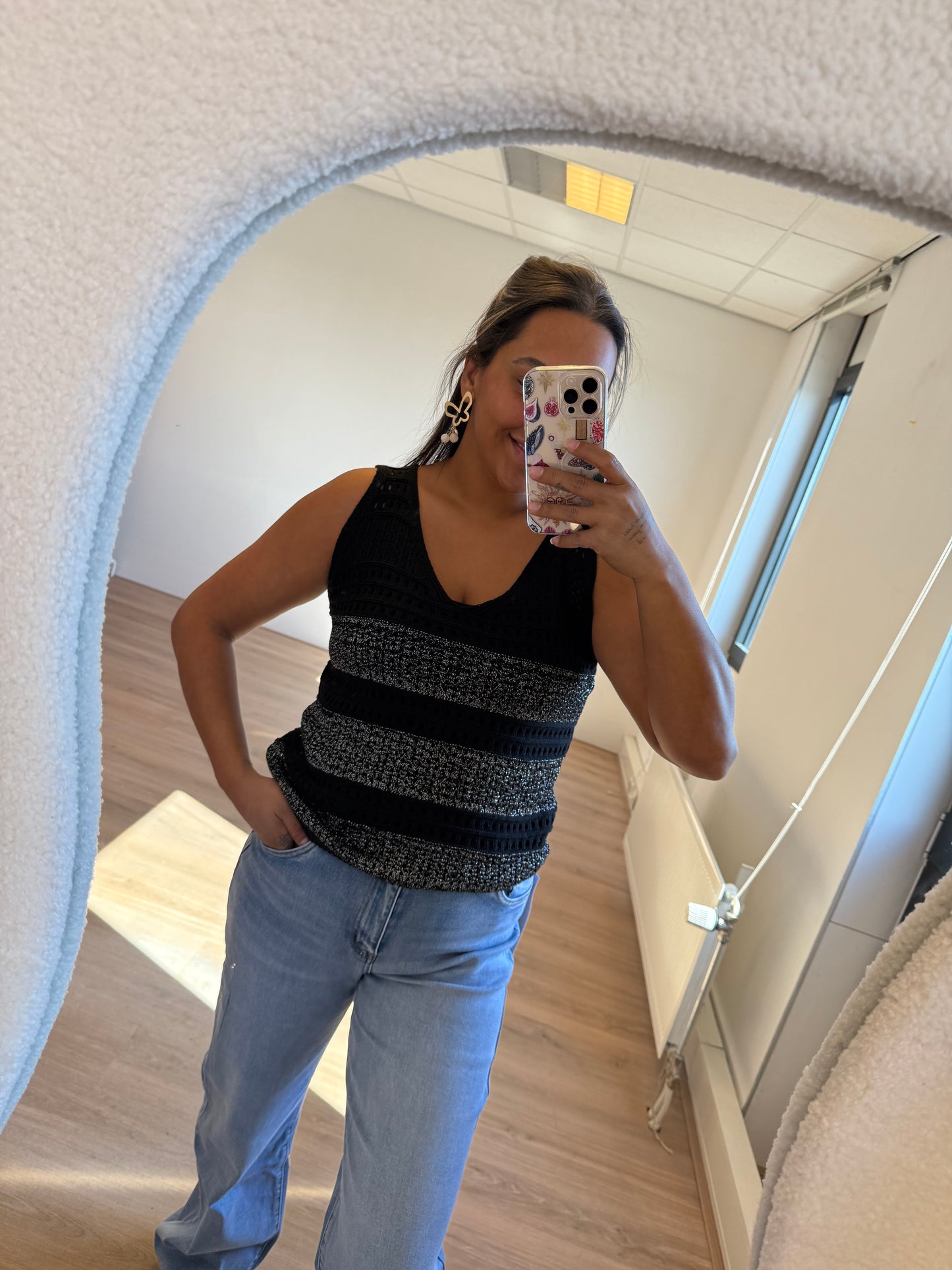 Livia crochet top black