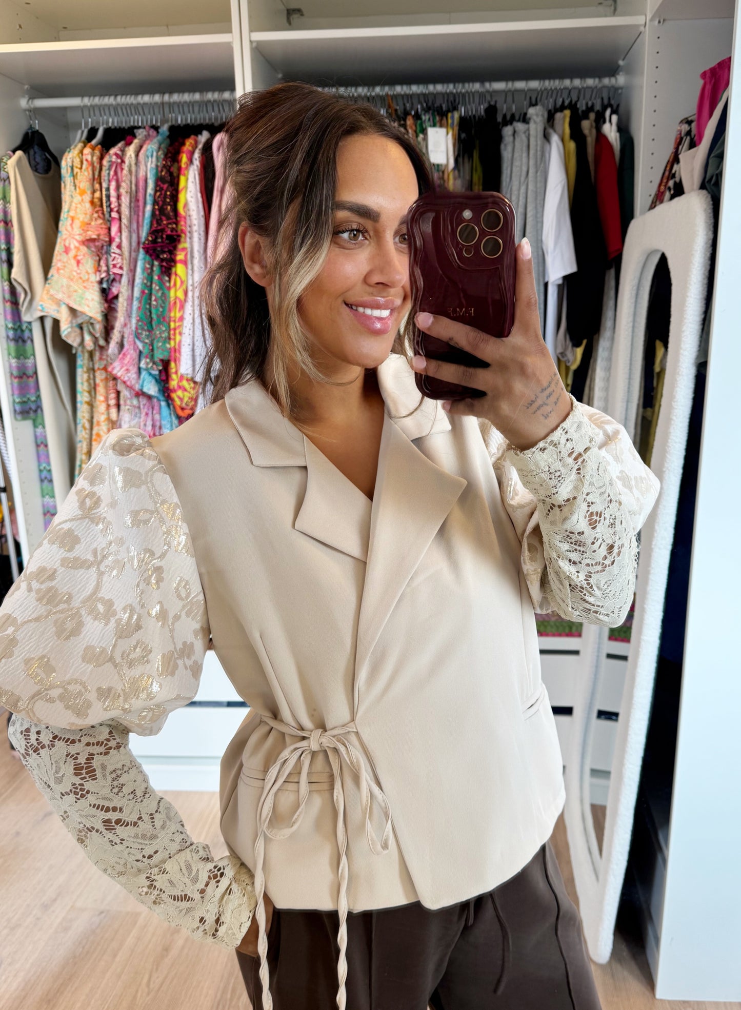 Georgia golden detail lace blazer beige