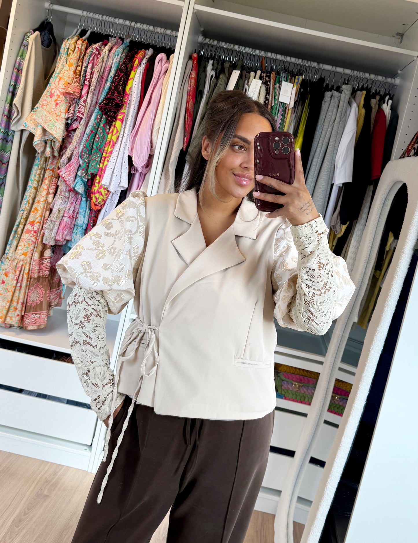 Georgia golden detail lace blazer beige