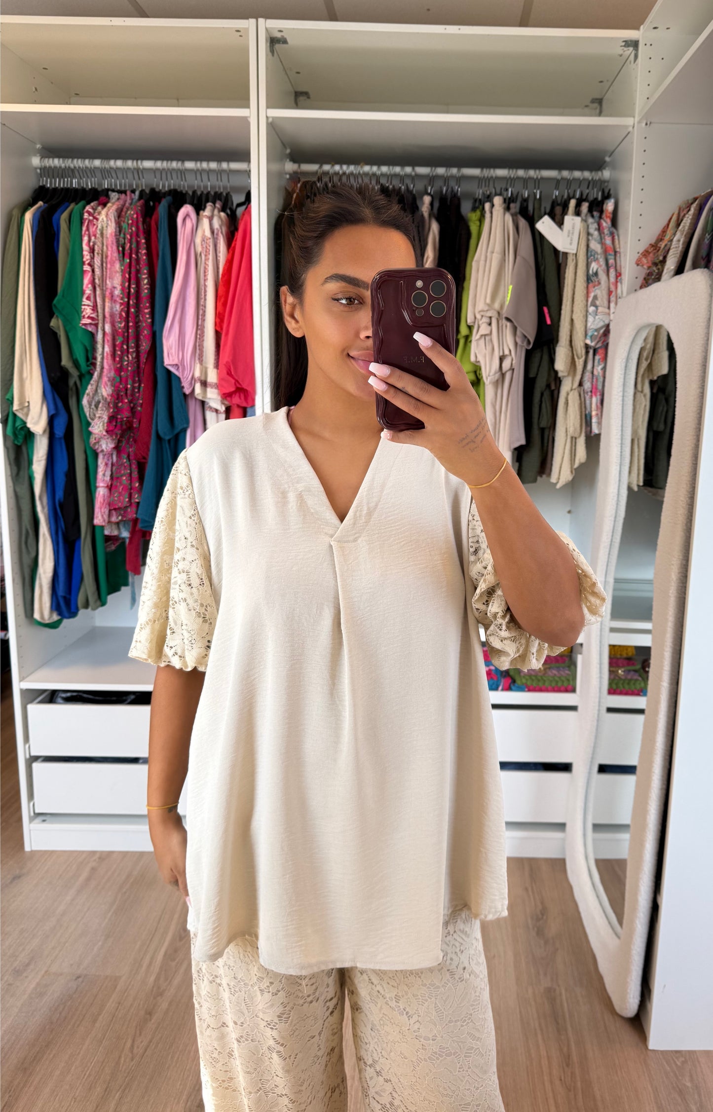 Leah lace top beige
