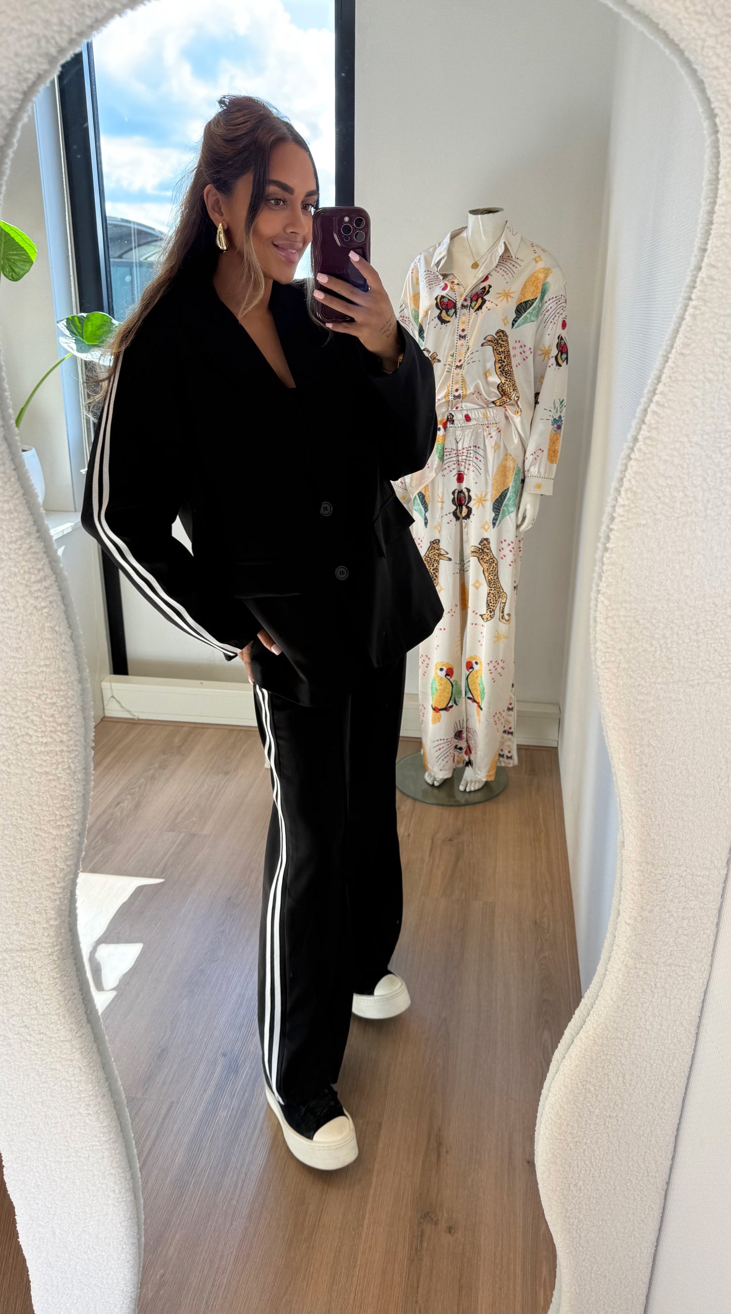 Sadey stripe suit black