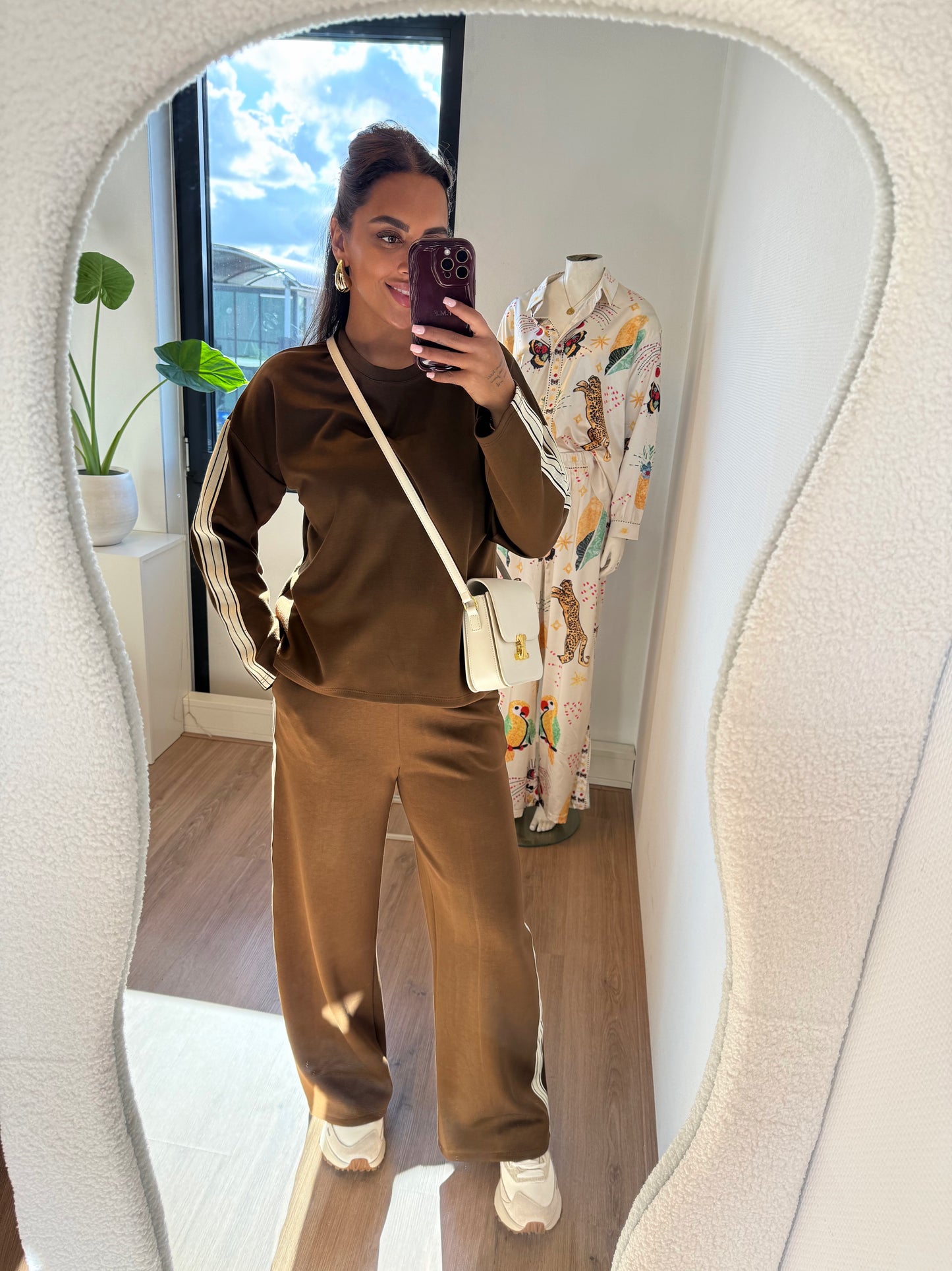 Scarlet stripe jogger set choco