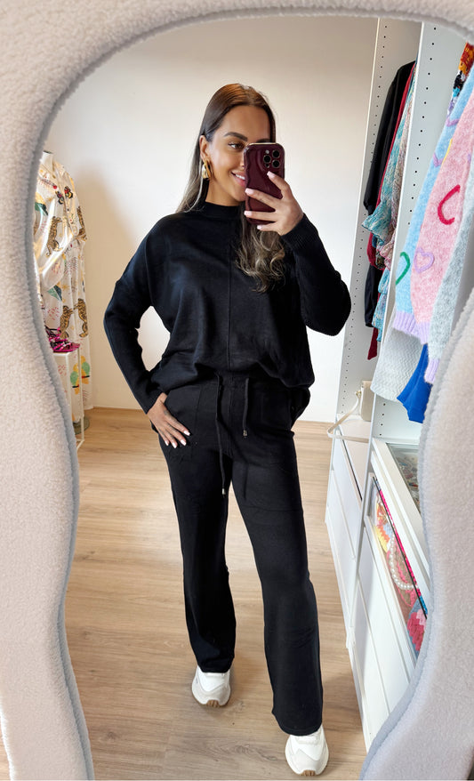 Kendall knitted comfy set black