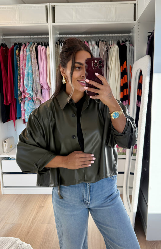 Loïse leatherlook trenchcoat army green