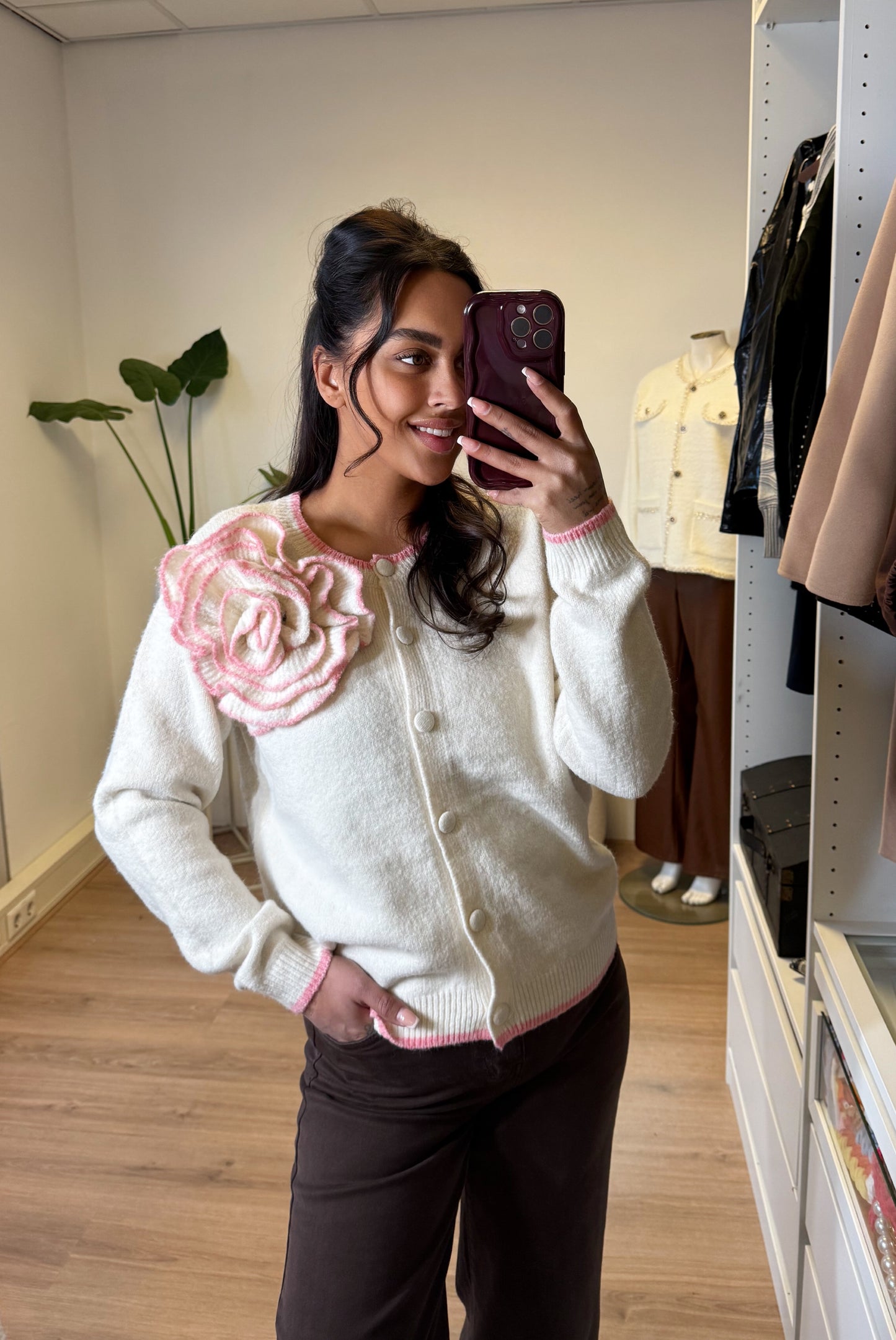 Trui & vest met bloemapplicatie offwhite/lichtroze