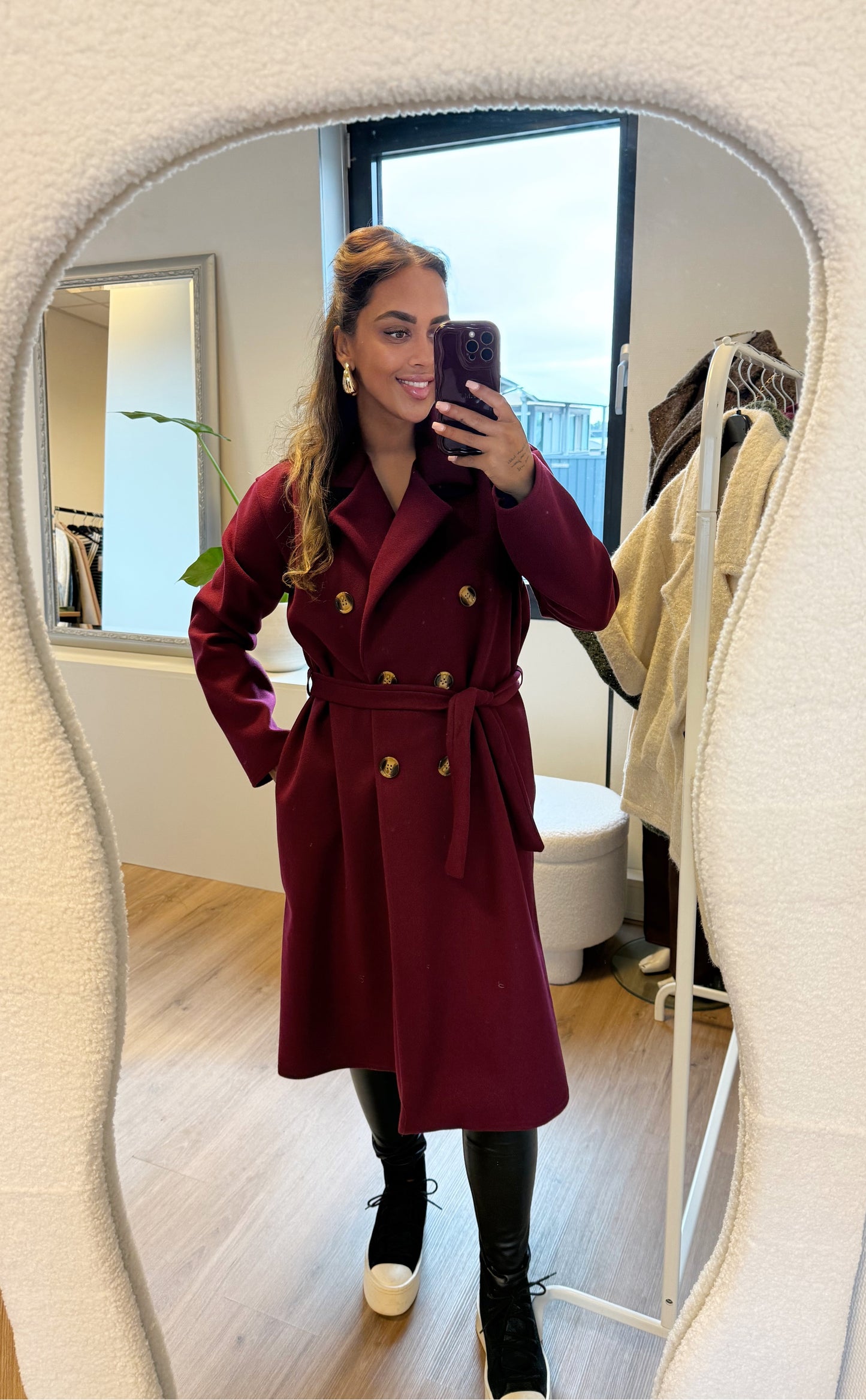Yara trenchcoat bordeaux