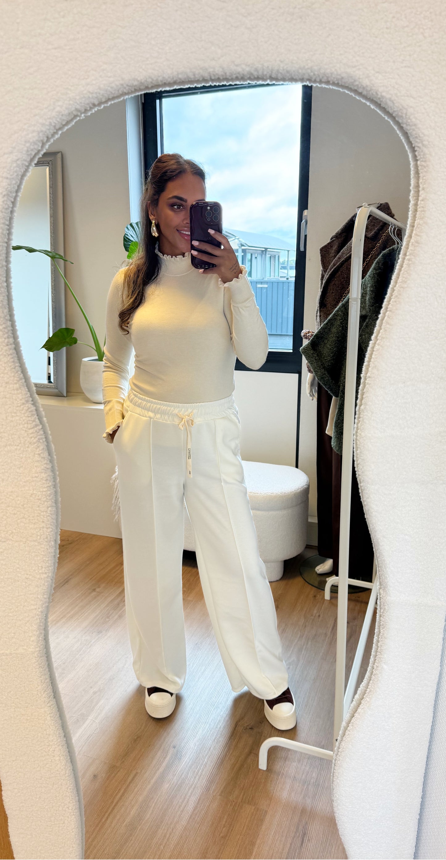 Tailored jogger straight fit offwhite
