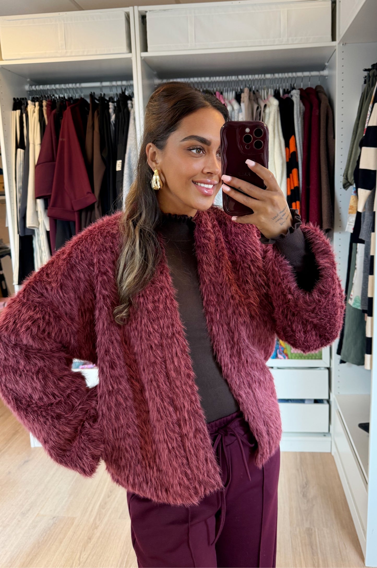 Noor soft faux fur jacket bordeaux