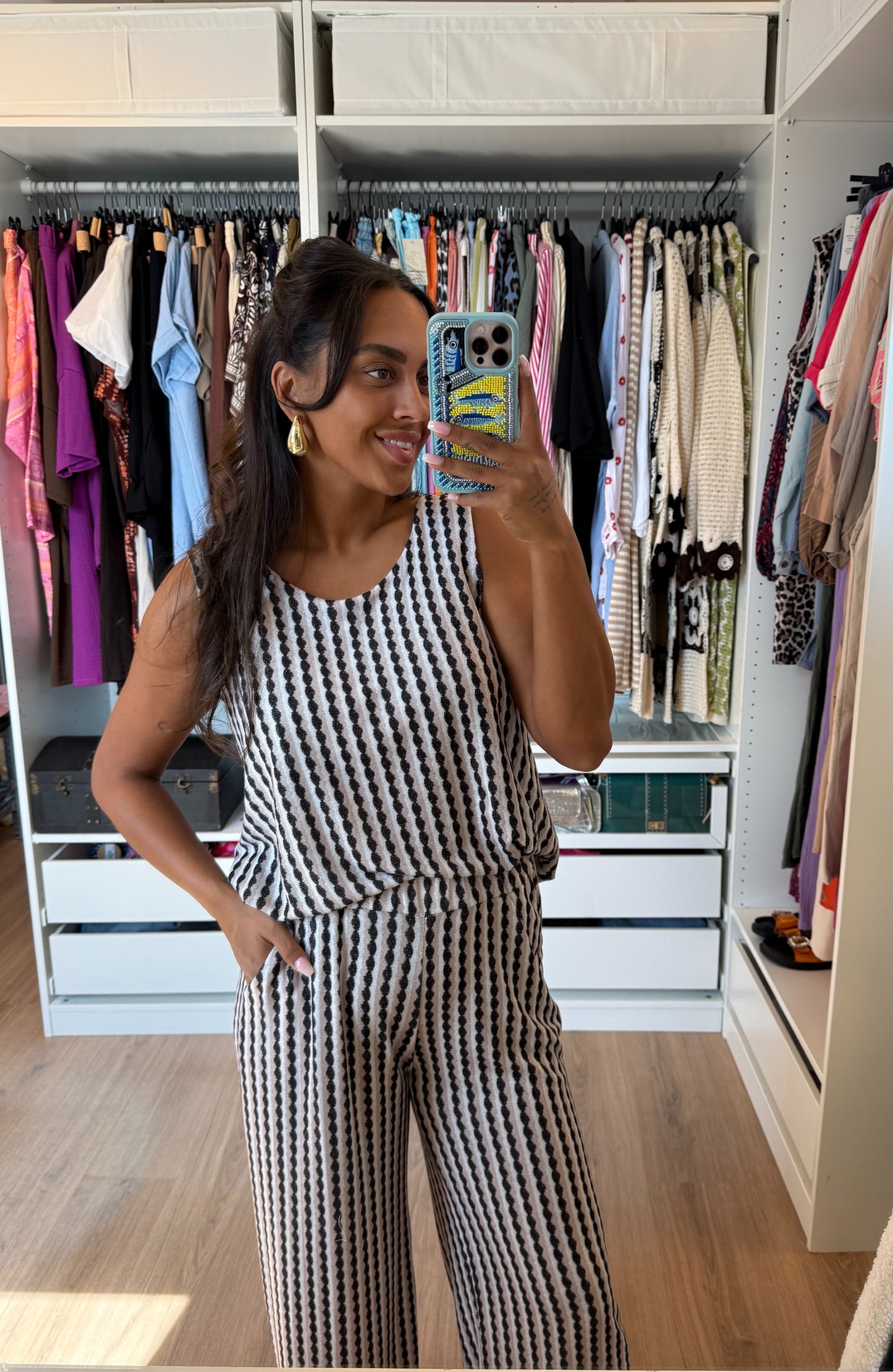 Tweedelige set shiny met print beige & zwart