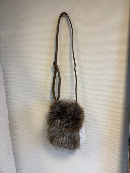 Faux fur telefoon tas bruin/wit met bruine strap