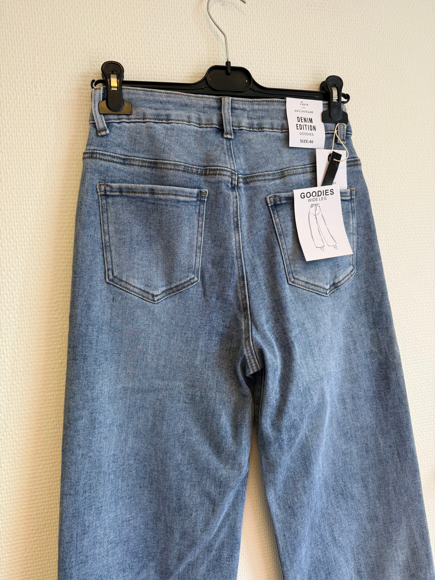 Pearl wide leg jeans
