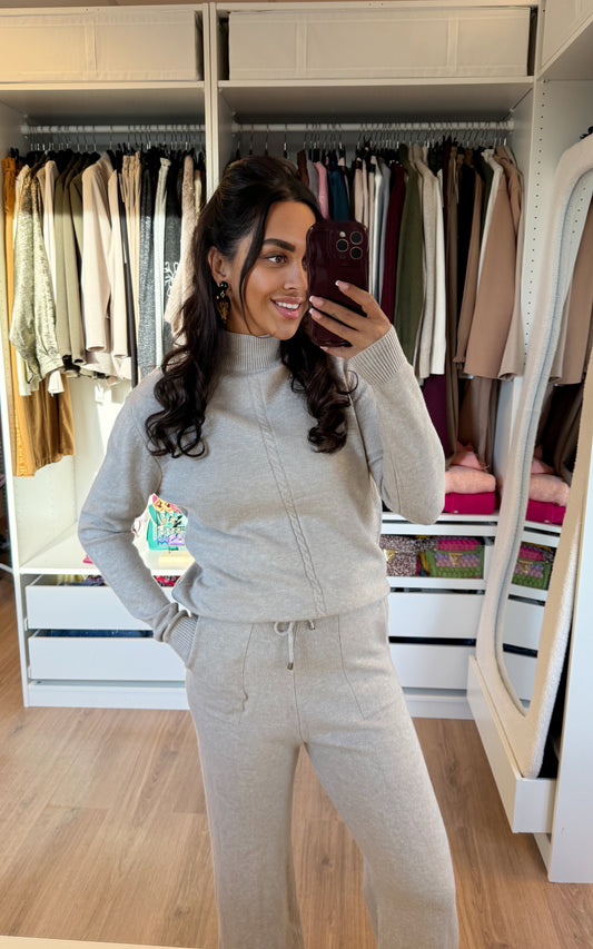 Comfy two piece set beige