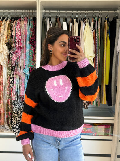 Balloon smiley sweater black