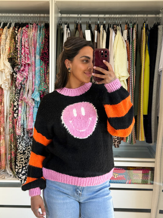 Balloon smiley sweater black