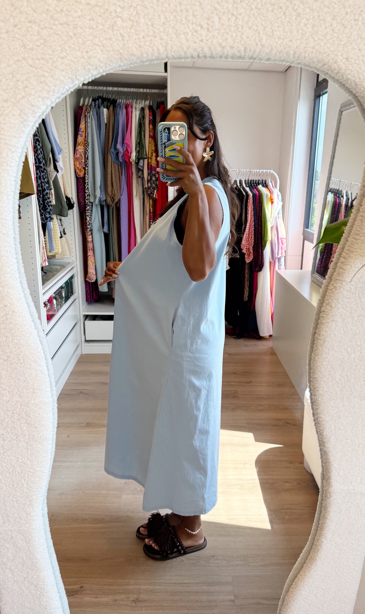 Viscose maxi jurk met vhals & zakken lichtblauw