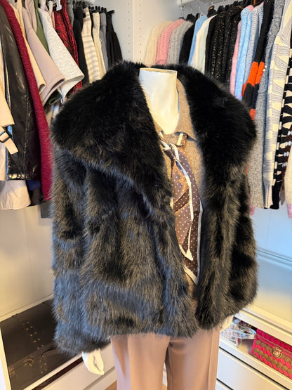 Faux fur jas zwart
