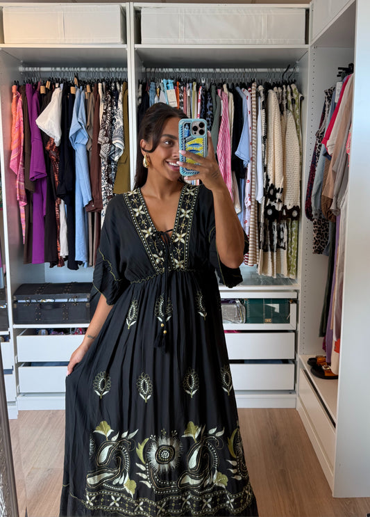 Maxi jurk boho met borduursels zwart & groen