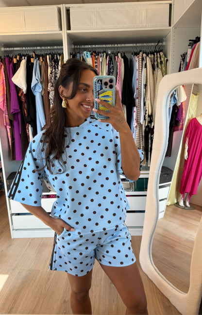 Tweedelige set met polka dot lichtblauw
