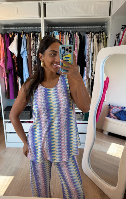 Tweedelige set shiny met print lila & geel