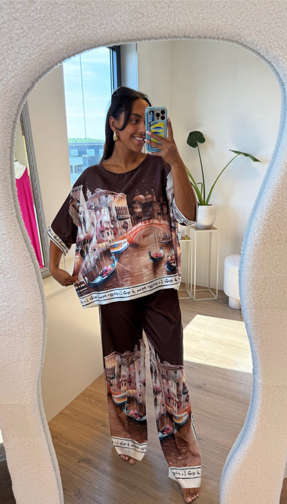 Tweedelige satijn set dolce vita choco bruin
