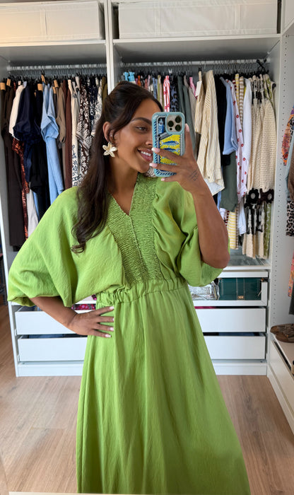 Maxi jurk met vlindermouwen pistache groen