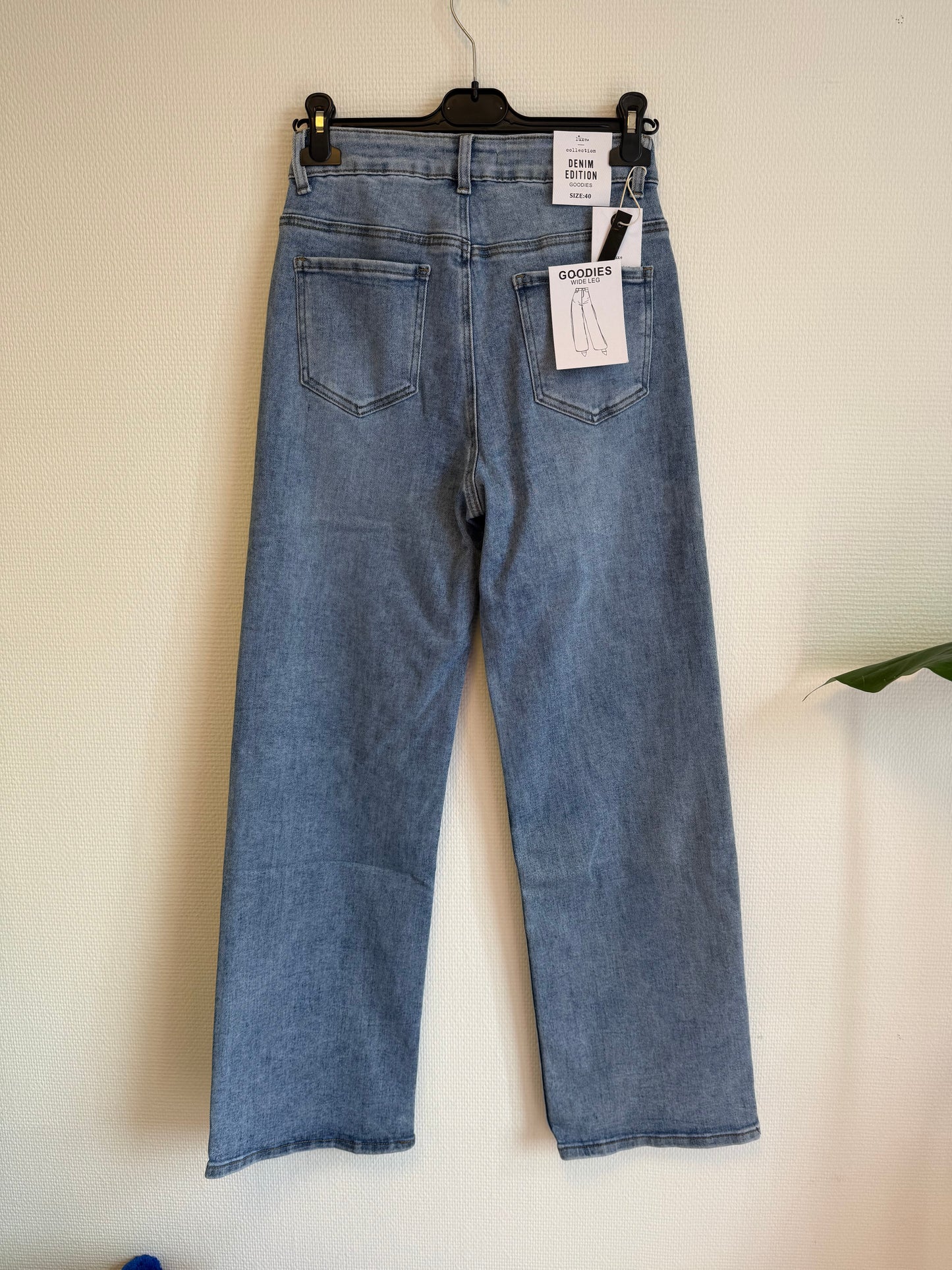 Pearl wide leg jeans