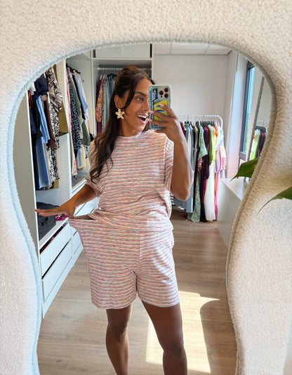 Tweedelige set shirt & short met streepprint roze