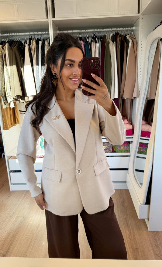 Bowie brooch blazer beige