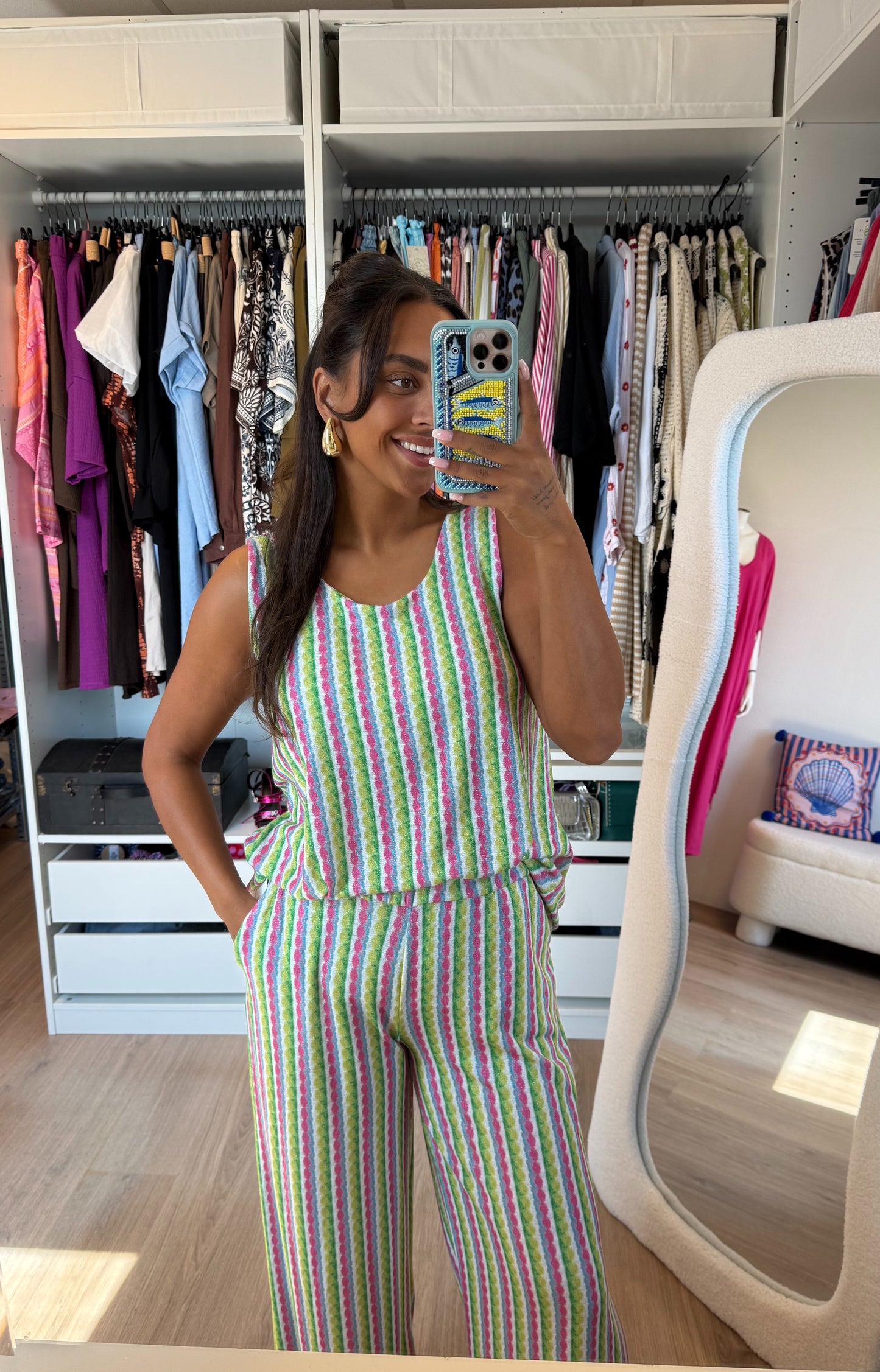 Tweedelige set shiny met print roze & groen