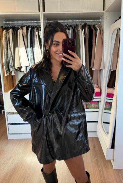 Oversized lak blazer black