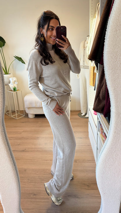 Comfy two piece set beige