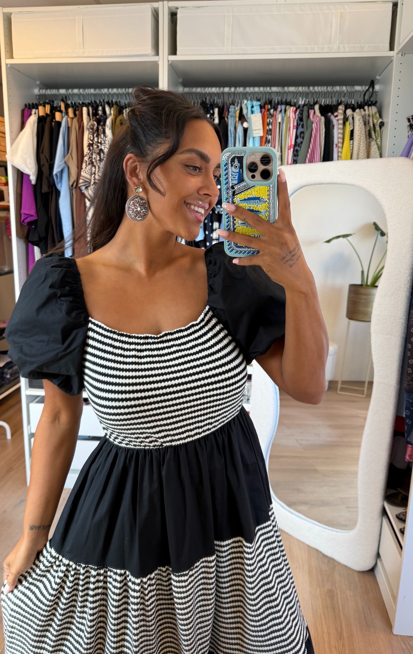 Maxi jurk off shoulder zwart & wit