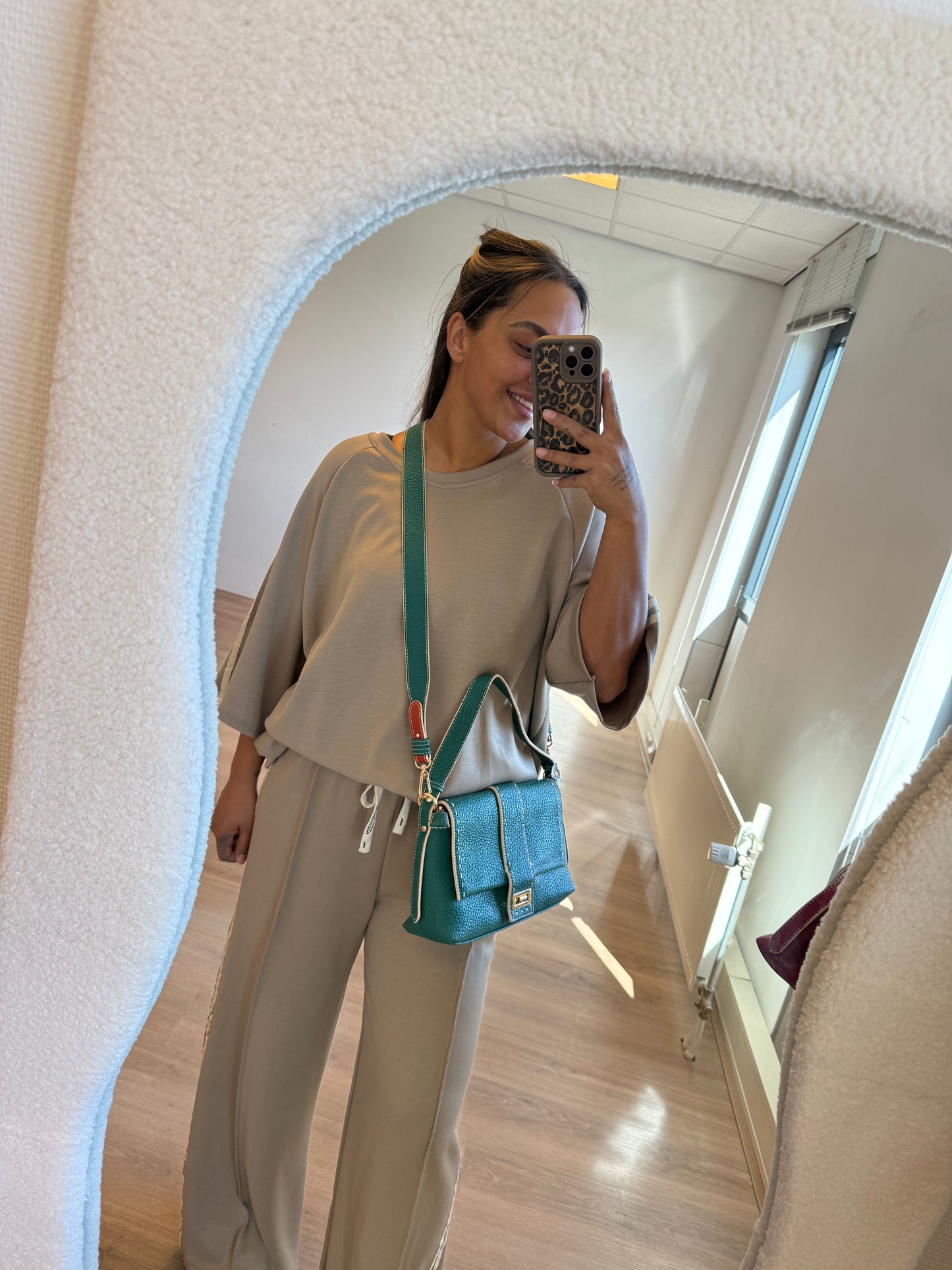 Cleo comfy jogger set taupe