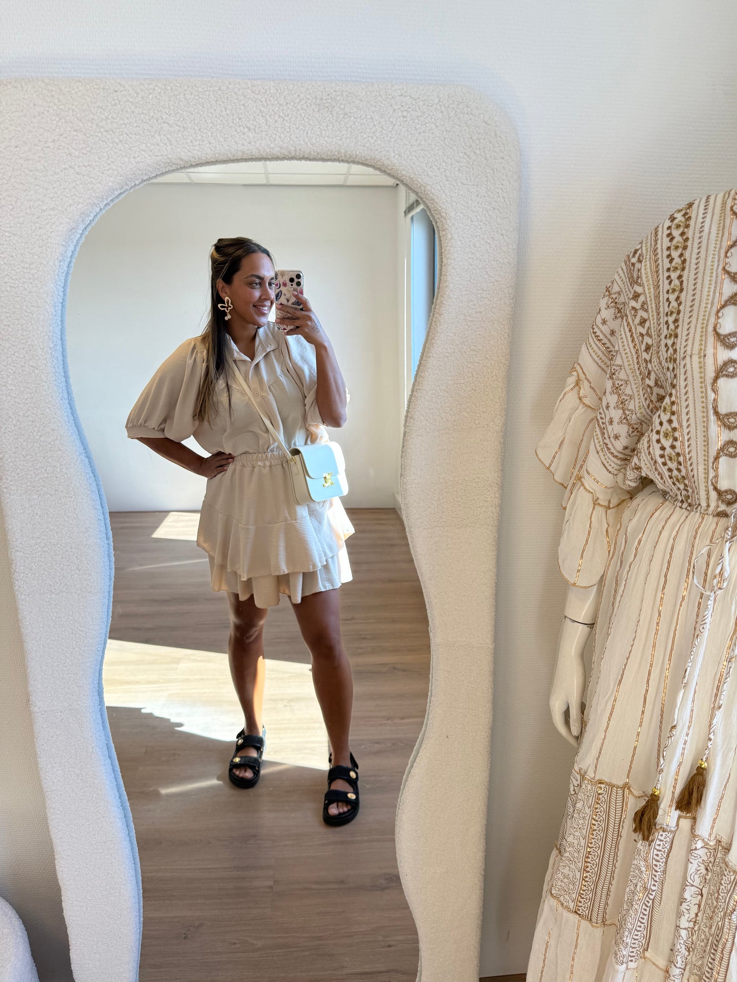 Yara two piece set beige