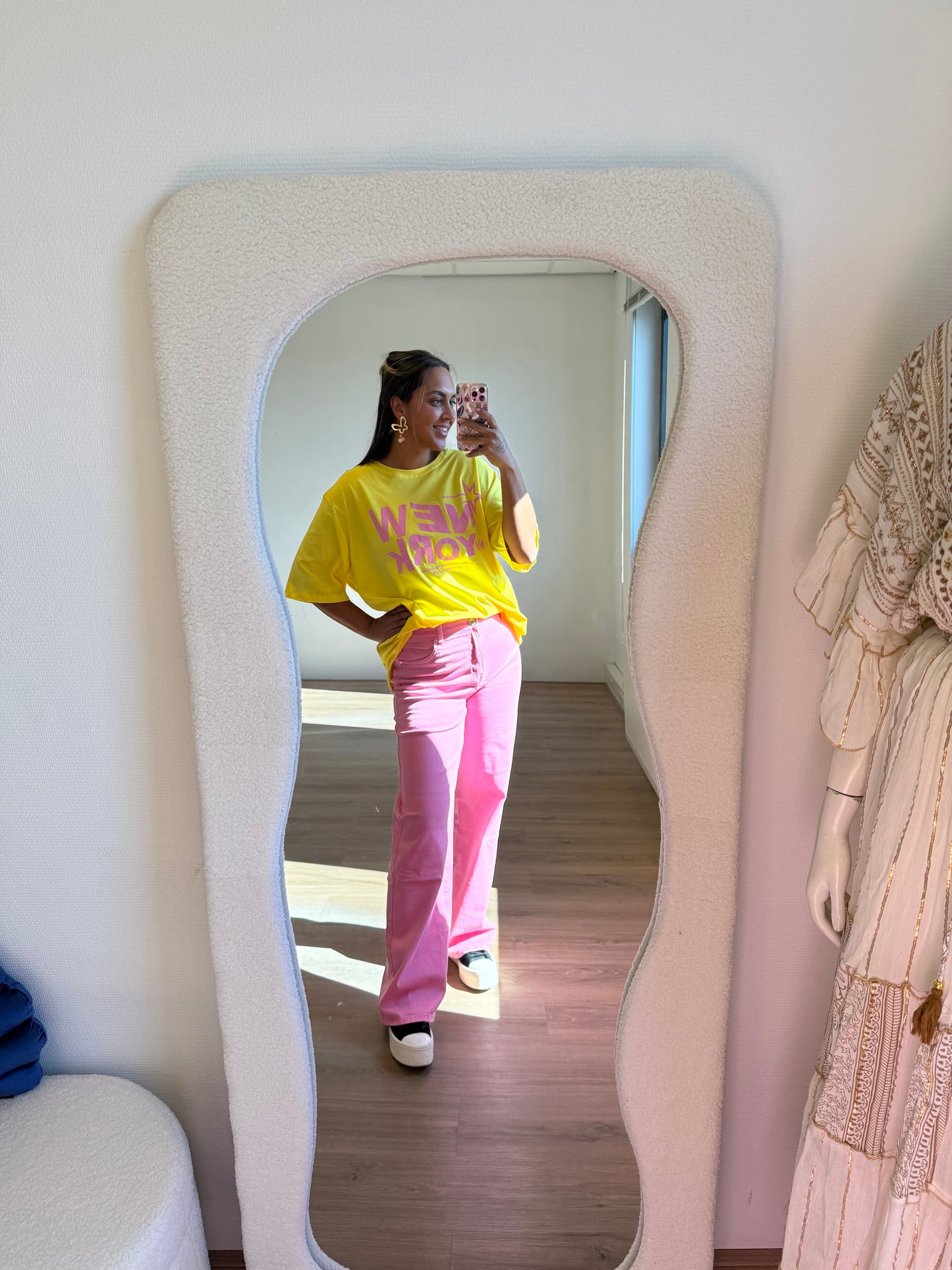 NY T-shirt yellow & pink