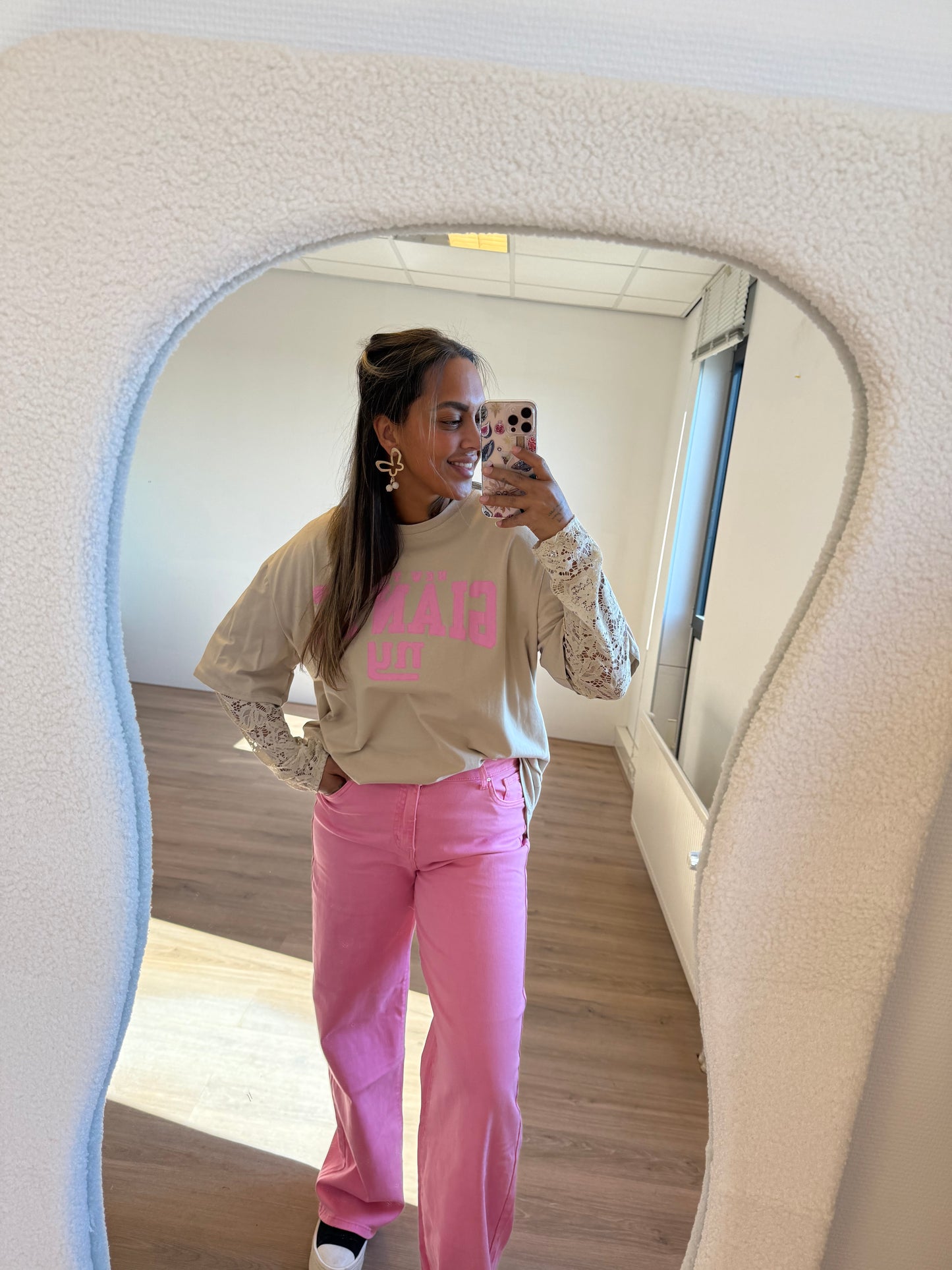 New york longsleeve lace T-shirt beige & pink