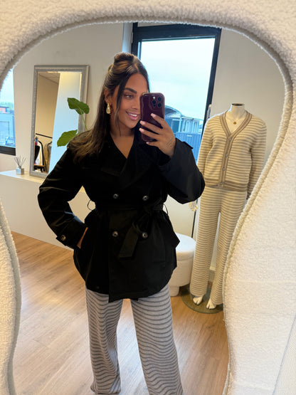 Plus Queen trenchcoat black