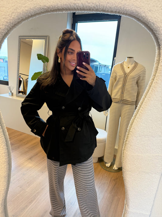 Plus Queen trenchcoat black